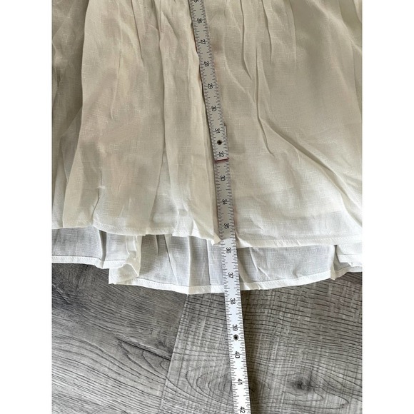 Summer White Dress with open back - Picture 6 of 6